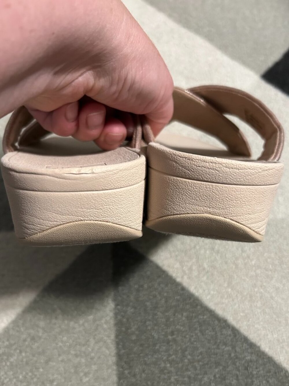 Fitflop Metallic Rose Gold Cross‑Band Slide Sandals 9 - Picture 7 of 11